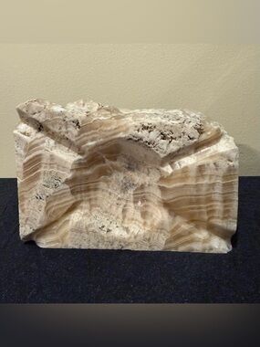 Vintage Handcrafted Rough Live Edge Zebra Calcite Ashtray Catch-All Paperweight